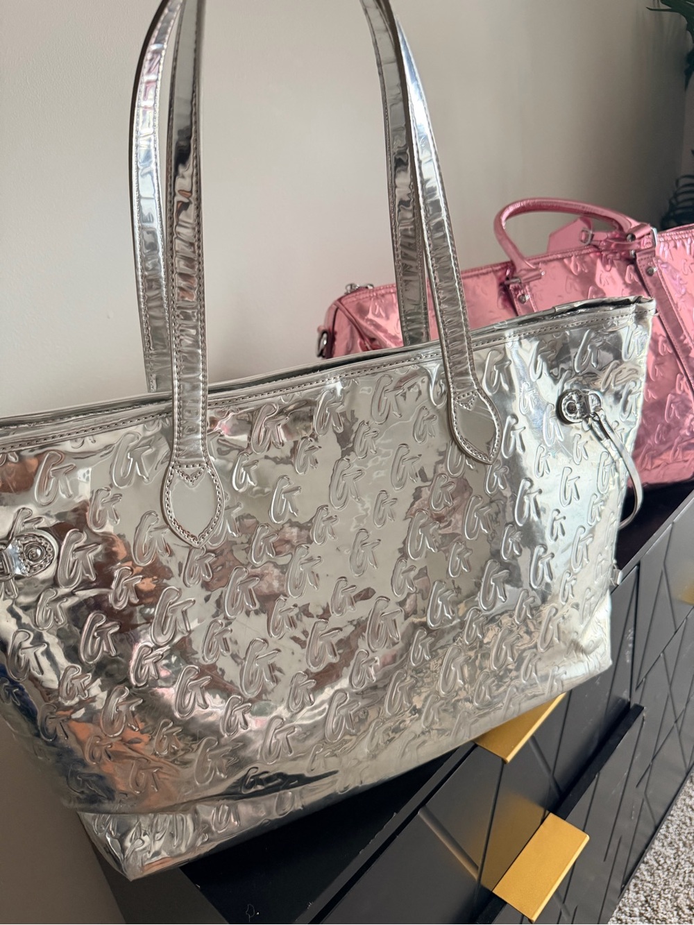 Mia Ray Glamaholic Tote Bag - Women